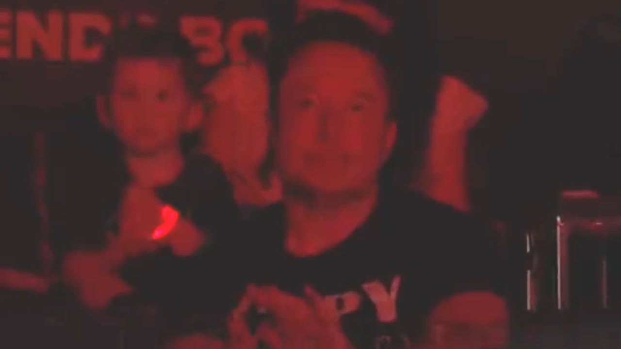 Elon Musk Gets Booed At Valorant Tournament