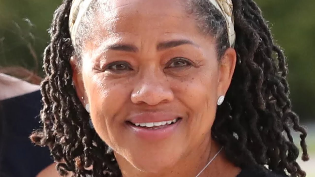 The Truth About Meghan Markle's Mother Will Leave You Stunned