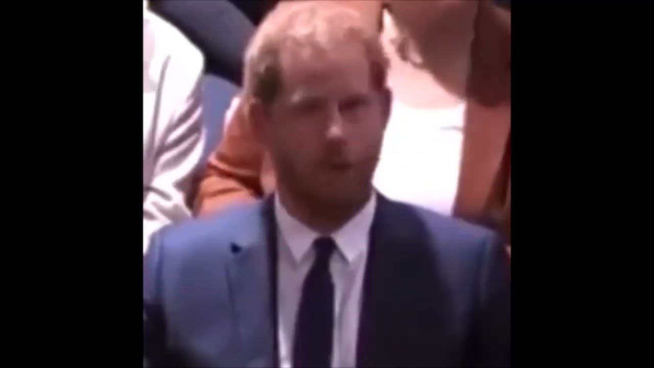 Meghan Markle Forces Harry to hold hands with double claws at U.N. Meeting