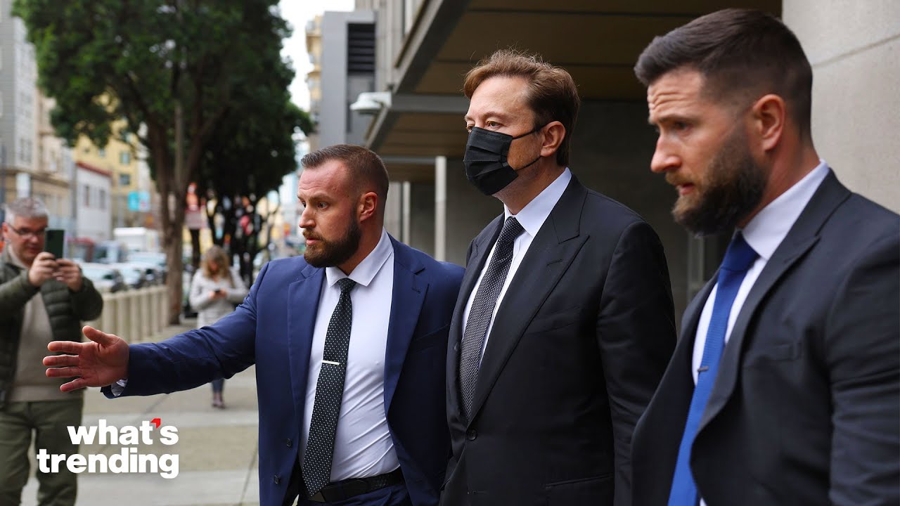 Elon Musk's Bodyguards Follow Him Everywhere In Twitter HQ | What's Trending Explained