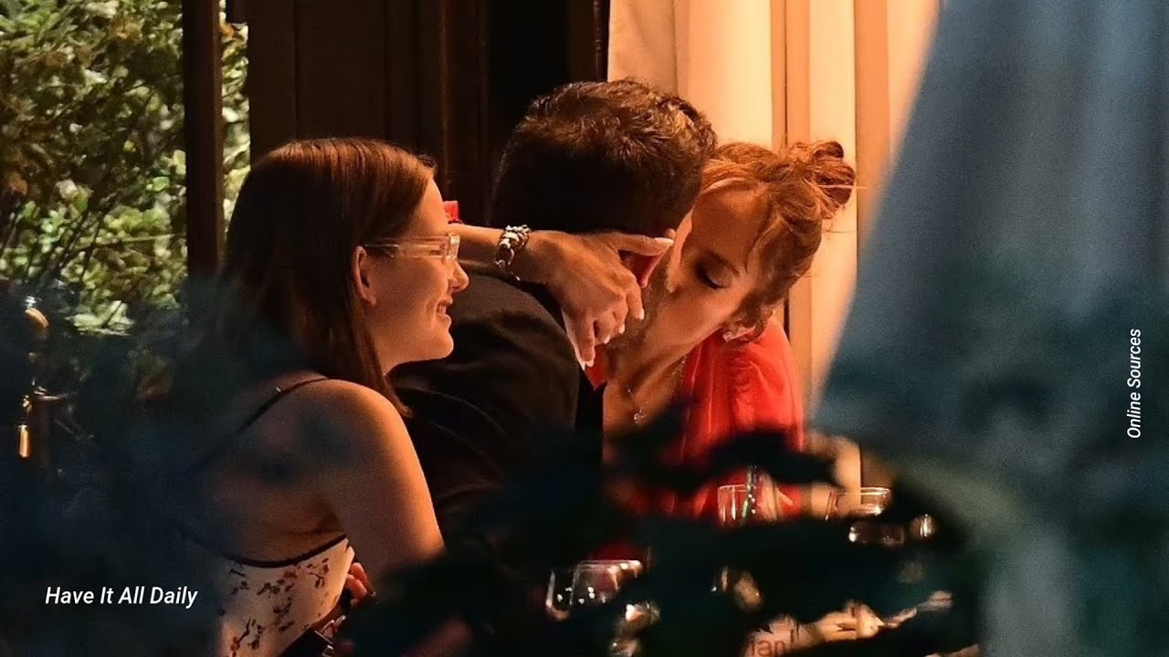 Newlyweds Jennifer Lopez and Ben Affleck can't stop kissing alongside his 16 YO daughter Violet