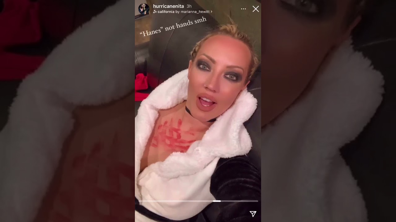 Nita Strauss Instagram Story About Throwing Underwear On Stage