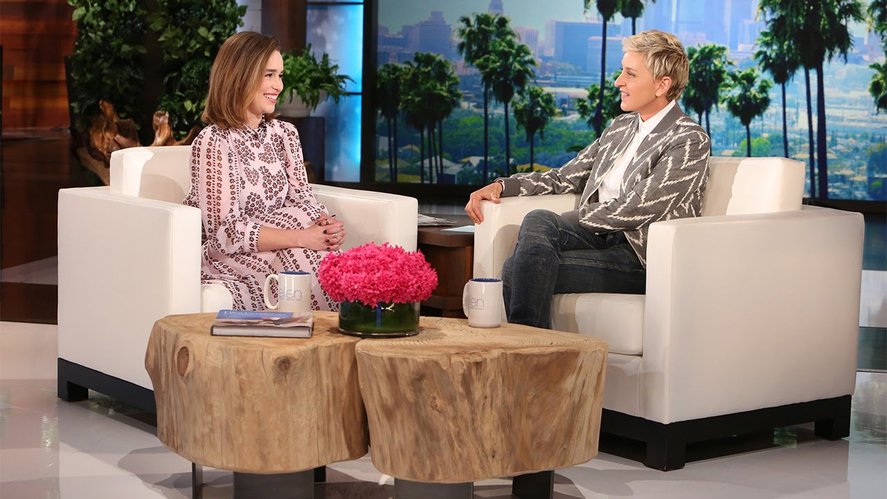 'Game of Thrones' Star Emilia Clarke Heats Things Up