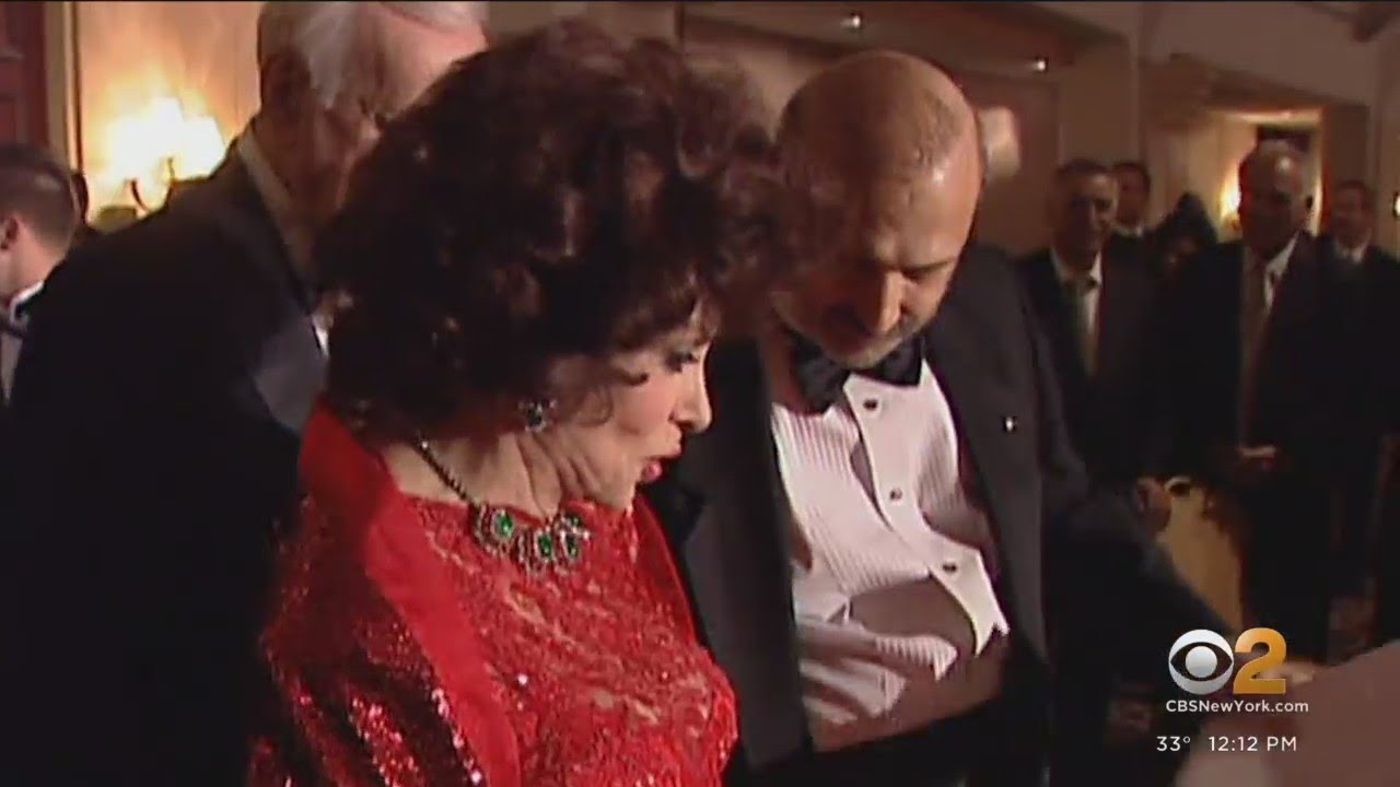 Italian film legend Gina Lollobrigida dies at 95