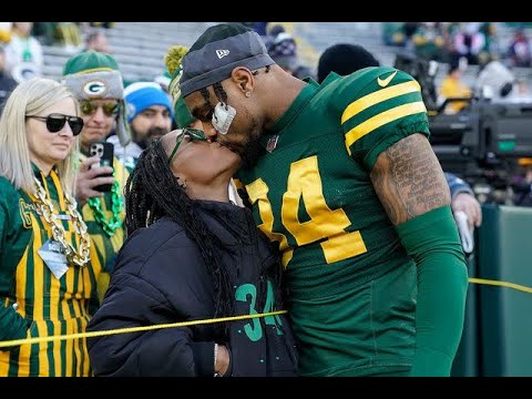 Simone Biles Cheers for Husband Jonathan Owens After He Scores Touchdown During Thanksgiving Game
