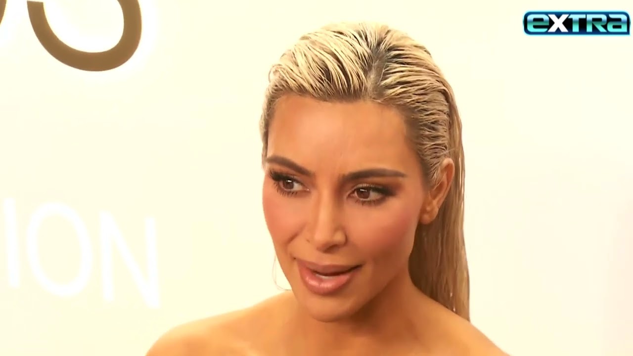 Kim Kardashian's PINCH ME Moment at CFDA Fashion Awards