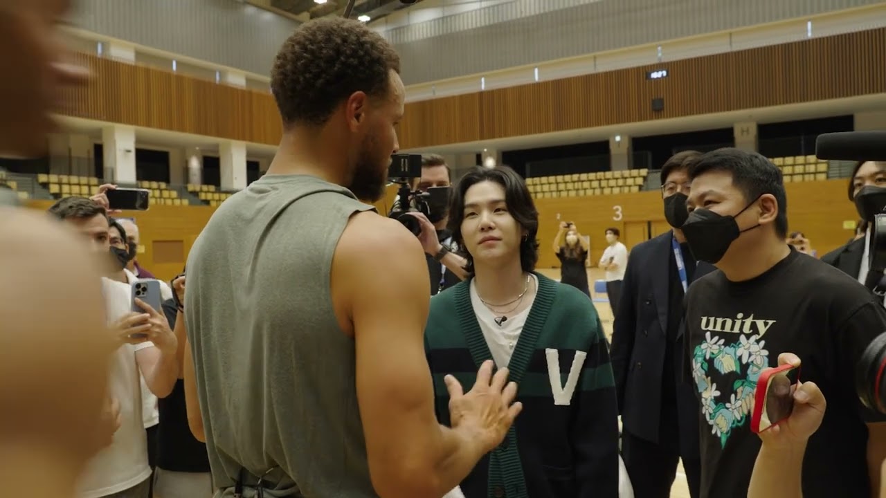 Stephen Curry Meets SUGA!