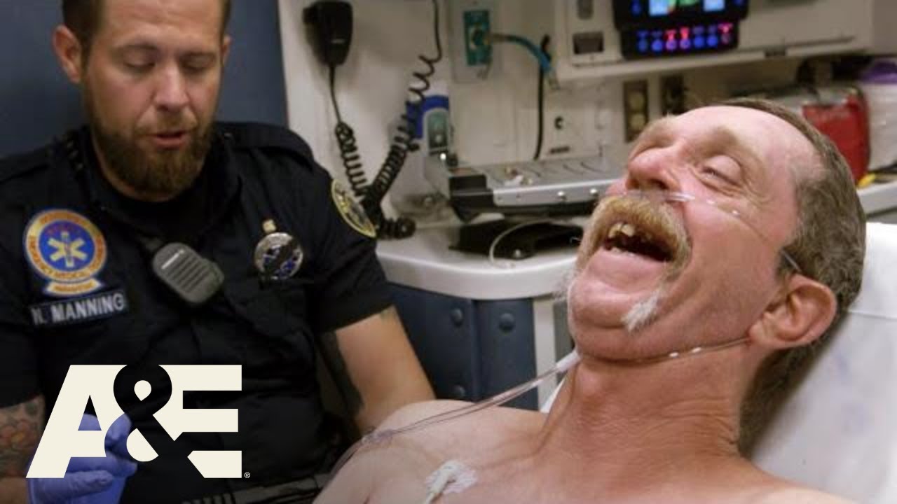 Nightwatch: Stabbing Victim Complains About Holly's Driving (S2) | A&E