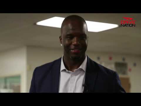 Jermaine and Mesha O'Neal Give Back to the Community for the Holidays