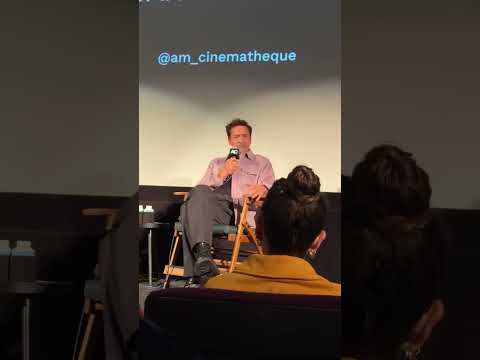 Robert Downey Jr. reveals he met with Christopher Nolan to play Scarecrow in ‘BATMAN BEGINS’.