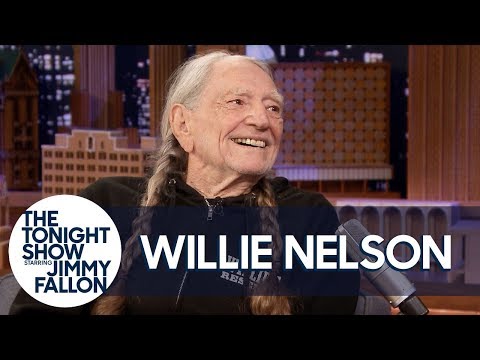 Willie Nelson Is "Chief Tester" at His Weed Company