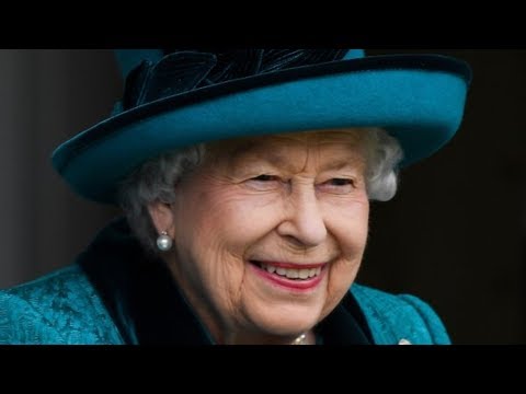 This Is The Real Reason Why The Queen Has Two Birthdays