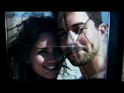 Official Trailer: Paranormal Activity (2007)