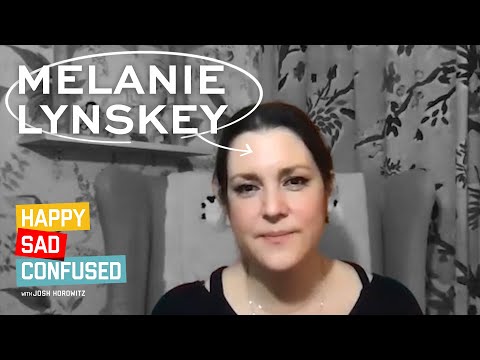 Melanie Lynskey talks YELLOWJACKETS, THE LAST OF US, & Kate Winslet: Happy Sad Confused
