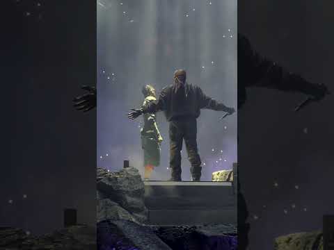 The moment #kanyewest came out at the #travisscott concert in Orlando