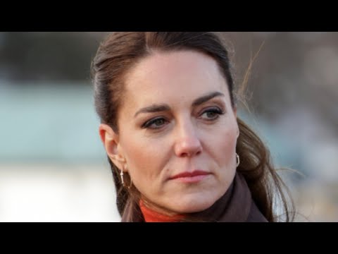 Kate Middleton's Subtle Sign Of Rage At Meeting Meghan Markle