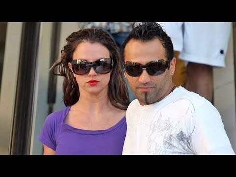 Britney Spears Goes 'British' For Paparazzo Boy-Toy Adnan Ghalib [2008]