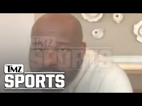 Shaquille O'Neal Hoping To Sit Next Taylor Swift At Super Bowl LVIII
