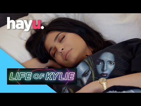 Kylie Depressed Over Tyga Break-Up | Life of Kylie
