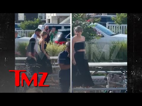Taylor Swift Arrives To Wedding Rehearsal Dinner With Jack Antonoff