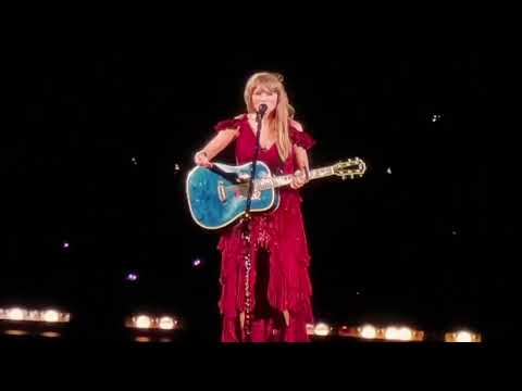 Taylor Swift messes up twice at Arrowhead Stadium in Kansas City, MO on her Eras tour!
