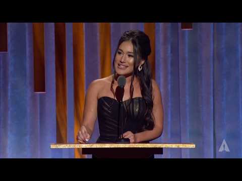 Q'orianka Kilcher honors Wes Studi at the 2019 Governors Awards