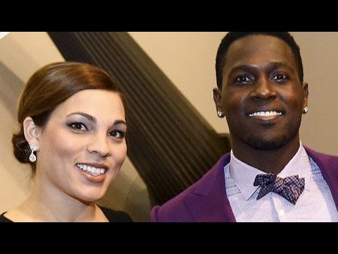 Antonio Brown's Girlfriend Chelsie Kyriss BLASTS Him for Leaving Her to be with IG Model