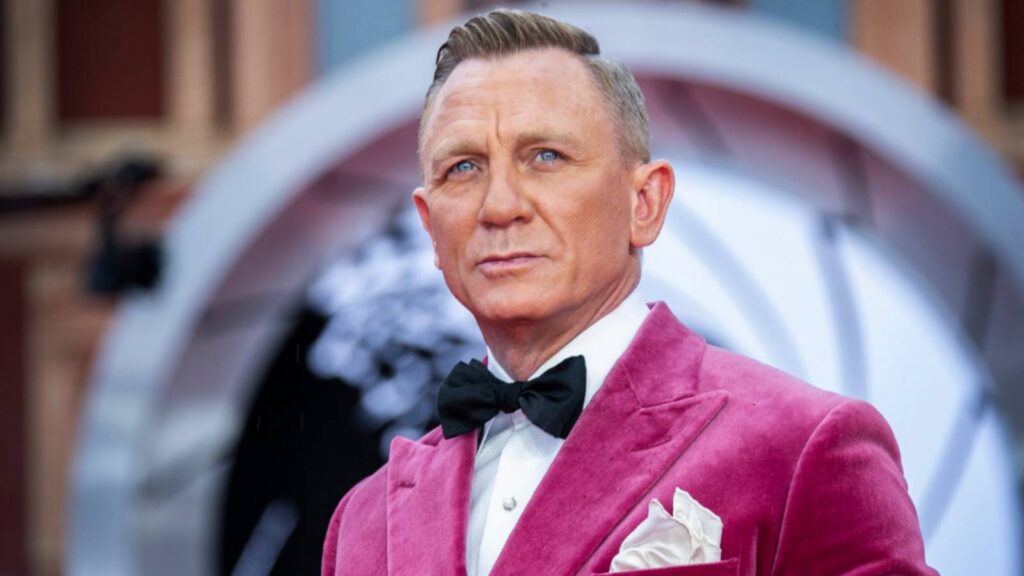 Daniel Craig 