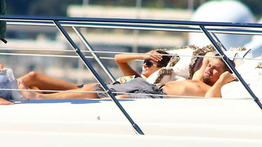 does leo dicaprio own a yacht