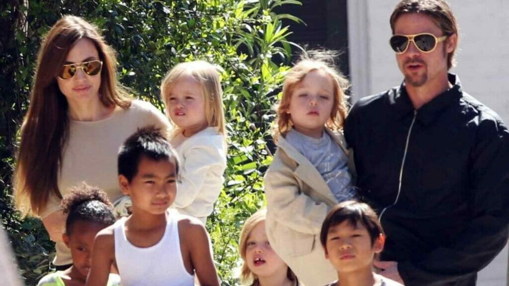 Angelina Jolie and Brad Pitt with their kids