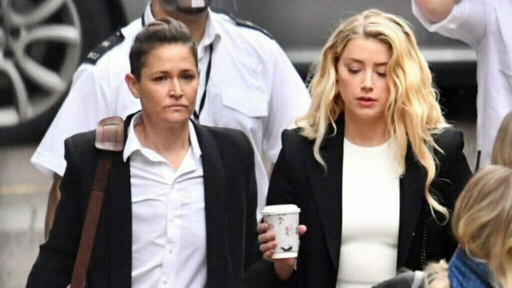 Amber Heard with her lawyer