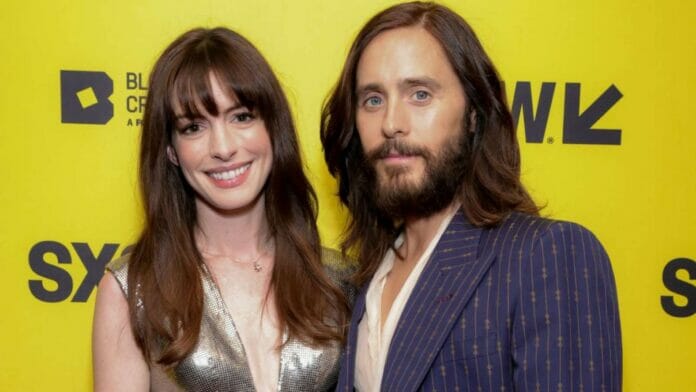 Anne Hathaway and Jared Leto