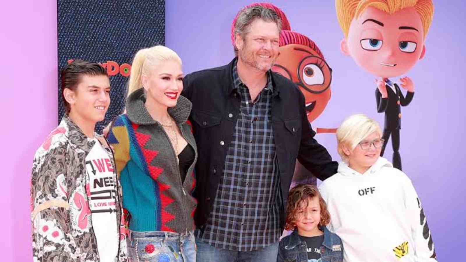 Gwen Stefani & Blake Shelton with kids