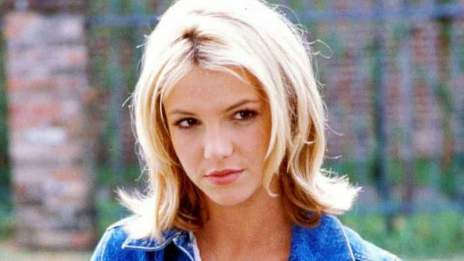 Spears in her movie Crossroads