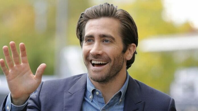 Jake Gyllenhaal Net Worth 2022