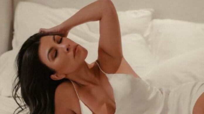 Kourtney Kardashian Explains Autosexuality
