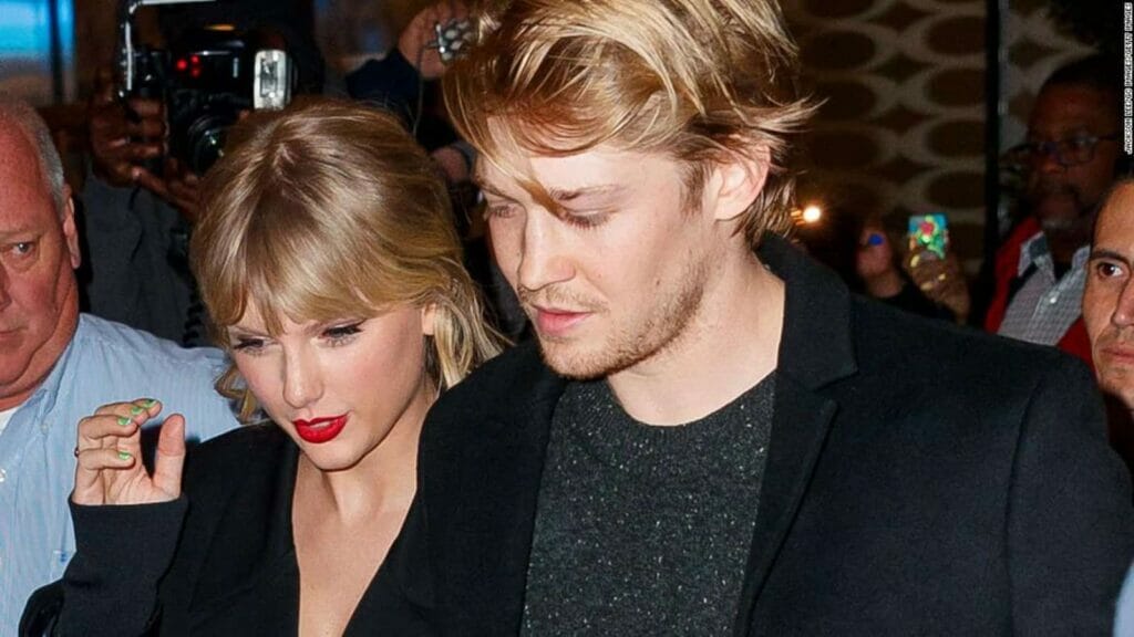 Taylor Swift and Joe Alwyn