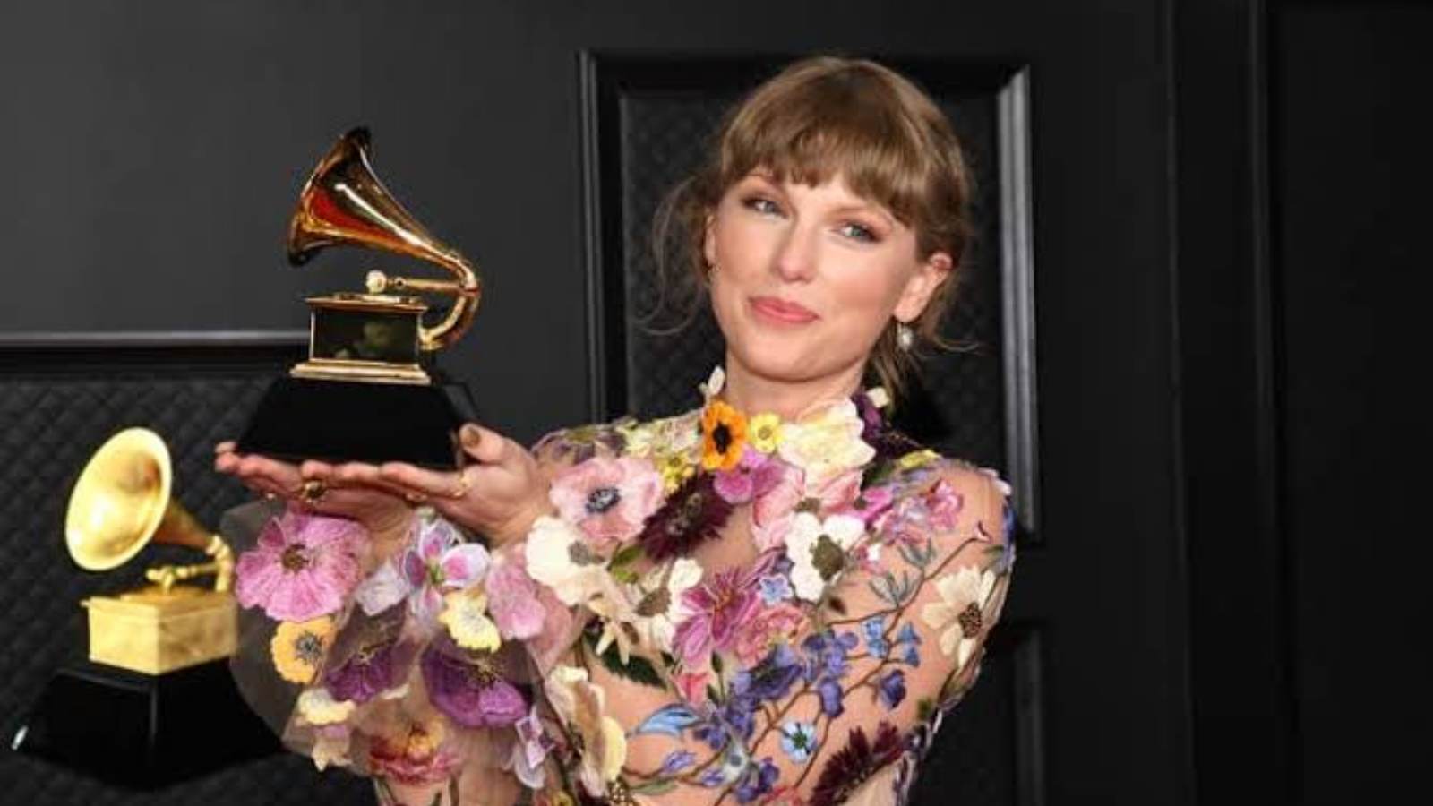 Taylor Swift at Grammy Awards 2021