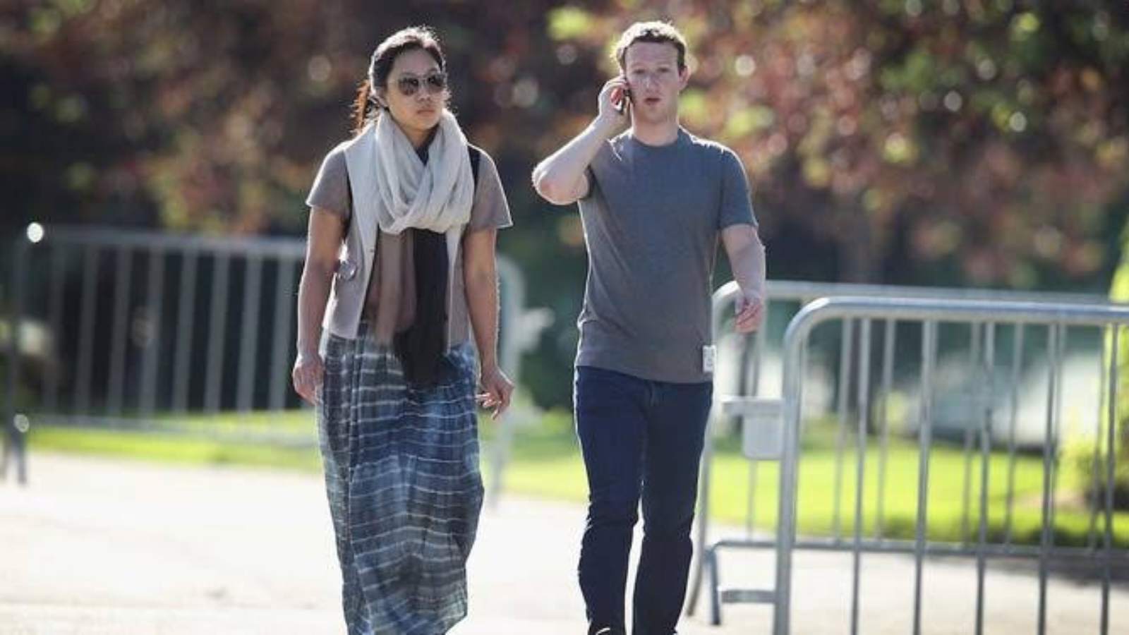 Mark Zuckerberg in his signature gray t-shirt and jeans