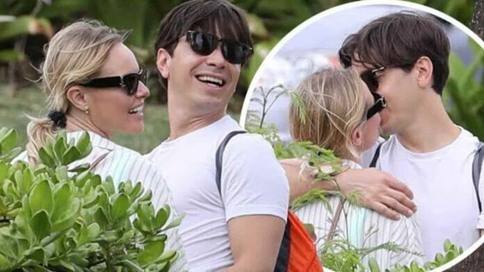 Justin Long & Kate Bosworth captured on an outing